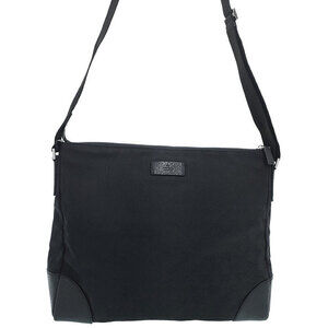 Gucci GG Canvas Messenger Bag Black